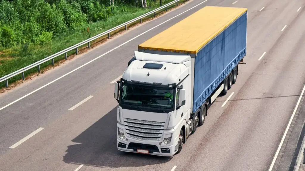 Reforma tributária no setor de transportes